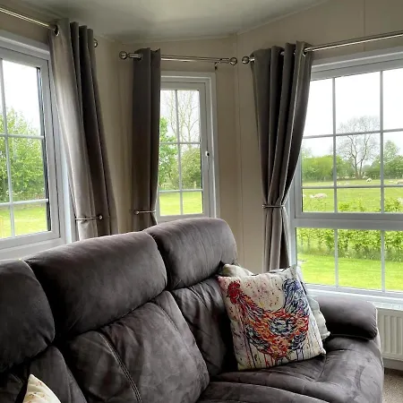 Owl Peaceful Countryside 8 Miles From York * Skipwith